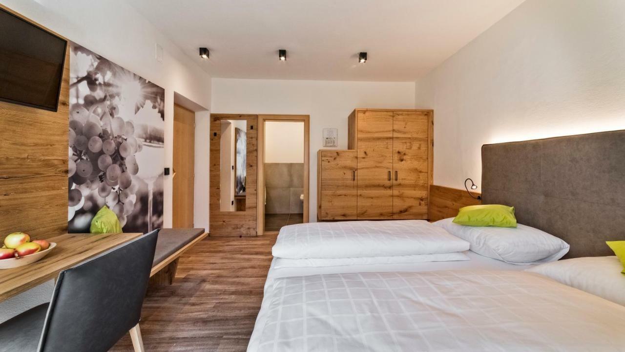 Hotel Garni Sonngart Andrian Dış mekan fotoğraf