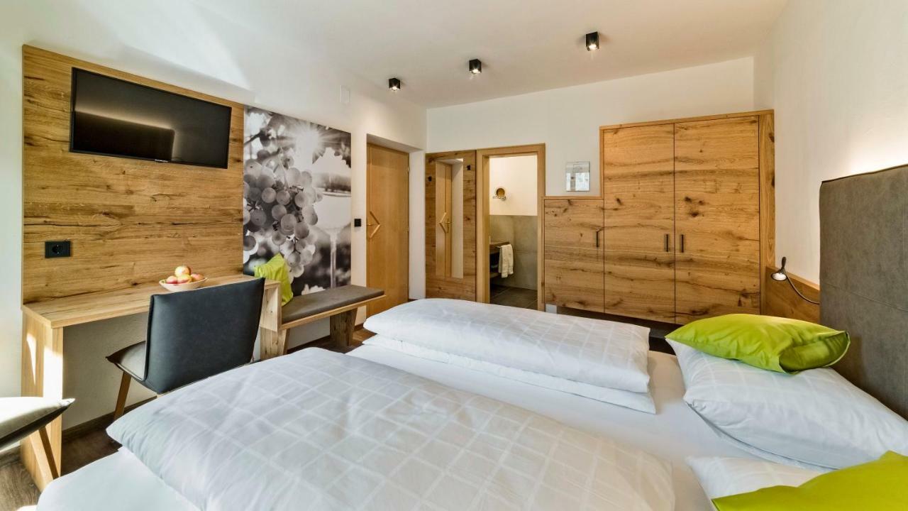 Hotel Garni Sonngart Andrian Dış mekan fotoğraf